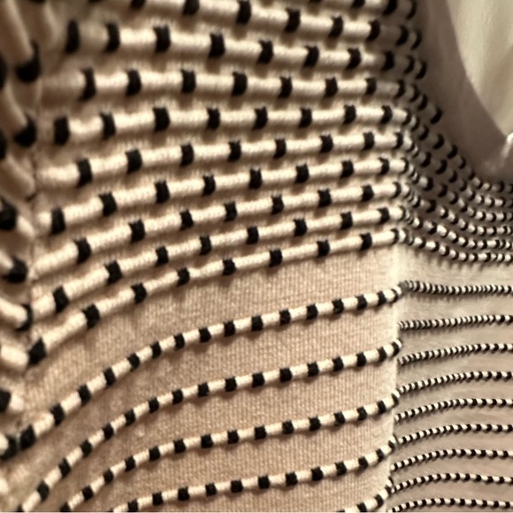 Karl Lagerfeld Paris Collared/layered tops L - Picture 6 of 12